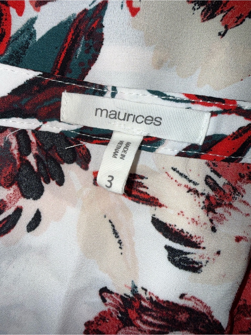 Maurices White Sleeveless Floral V-Neck Tank with Red Blooms - Picture 4 of 4